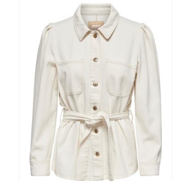 Only Jackets & Blazers - ONLY
Button Belt Denim Jacket 🧥💛